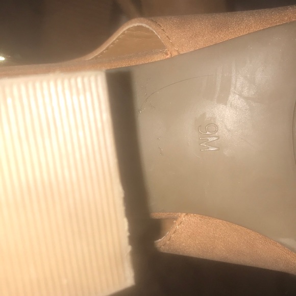 Guess high heel boots - Picture 3 of 3